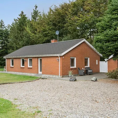 Beautiful In With Sauna Tatil Evi